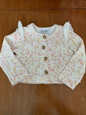 🍊5/$25 Nicole Miller Cream Floral Button Cardigan size 18m